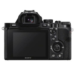 Sony Alpha α7 Mark II + SEL-2870 FE 28-70 mm f/3.5-5.6 OSS 2