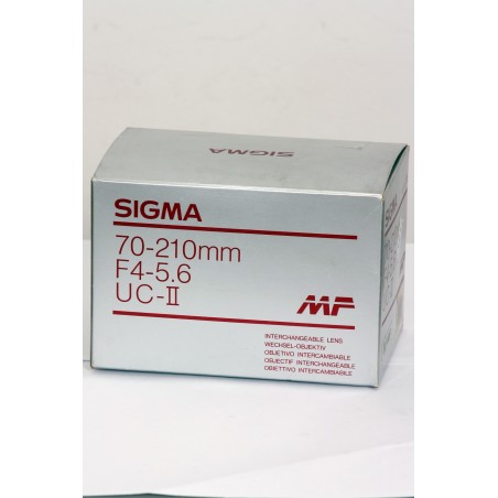 Minolta 70-210mm F/4-5.6 UC II