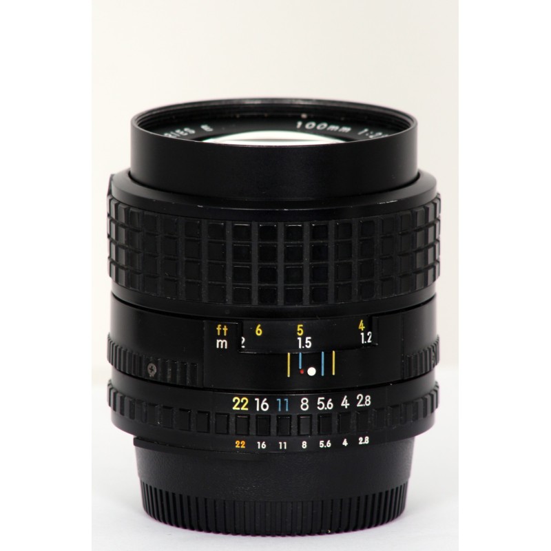 Nikon 100mm 2,5
